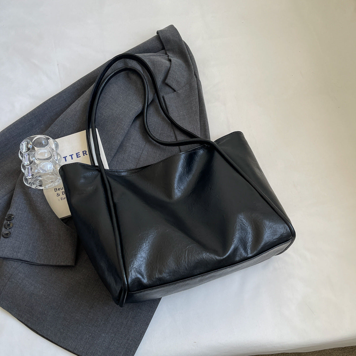 Women’s Soft Leather Tote Bag – Large Capacity Shoulder Bag for Work & Travel