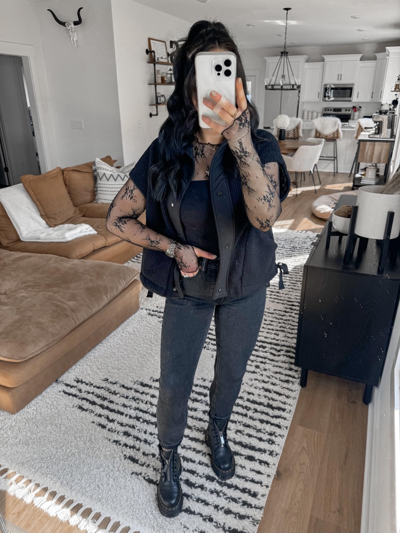 Athlisan Womens Fleece Vest Casual Sleeveless Button Down Sherpa Jacket Outerwear with Pockets