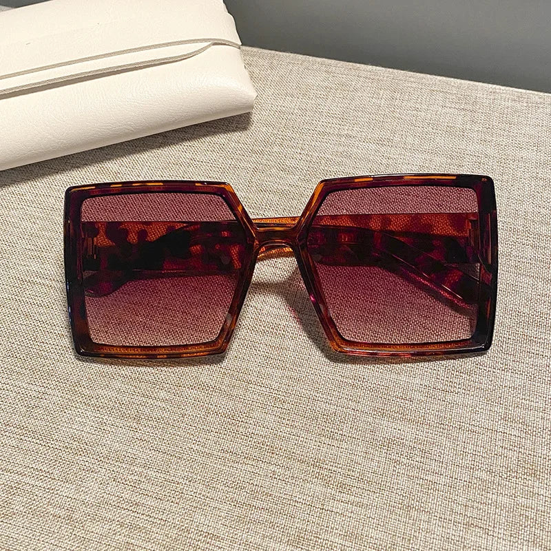 Sbd6f92cbd6a6439781a3fae4a29b5224e