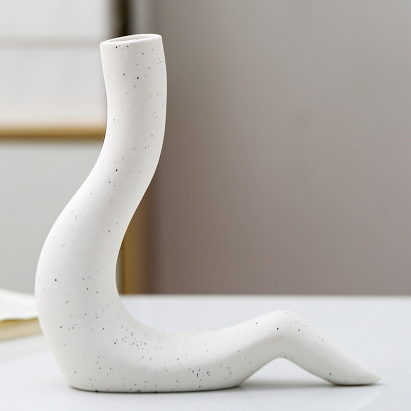 Human Shape Ceramic Vase – Modern Minimalist Flower Holder for Home